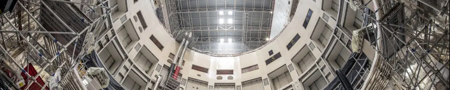 Interior of the painted Tokamak central pit © ITER Organization